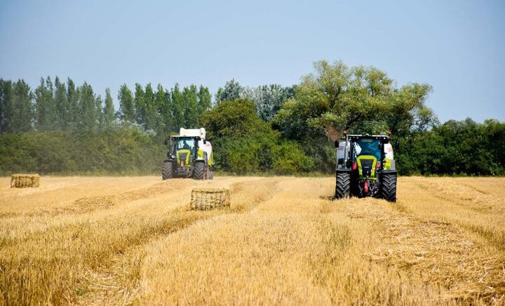 Postupy zberu, spracovania a využitia slamy